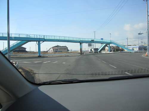 Fig 14. The road bridge at Yuriagi, where people stayed in their cars rather than getting out and climbing onto the bridge, that as can be seen survived. 